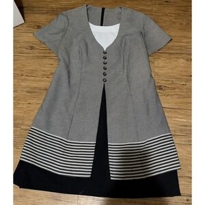 SO CHIC DBY Ltd. Vintage Long Sleeve Gray/Black Dress tie back  179